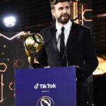 Gerard Piqué Instagram - Really honored to receive the Player Career Award! Thank you so much @globesoccer and congrats to all winners! 👏🏼 Dubai