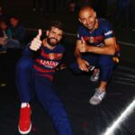 Gerard Piqué Instagram - Fue un placer compartir vestuario y títulos contigo tantos años! Te deseo lo mejor en esta nueva etapa @mascherano14