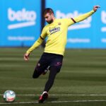 Gerard Piqué Instagram - ✈️