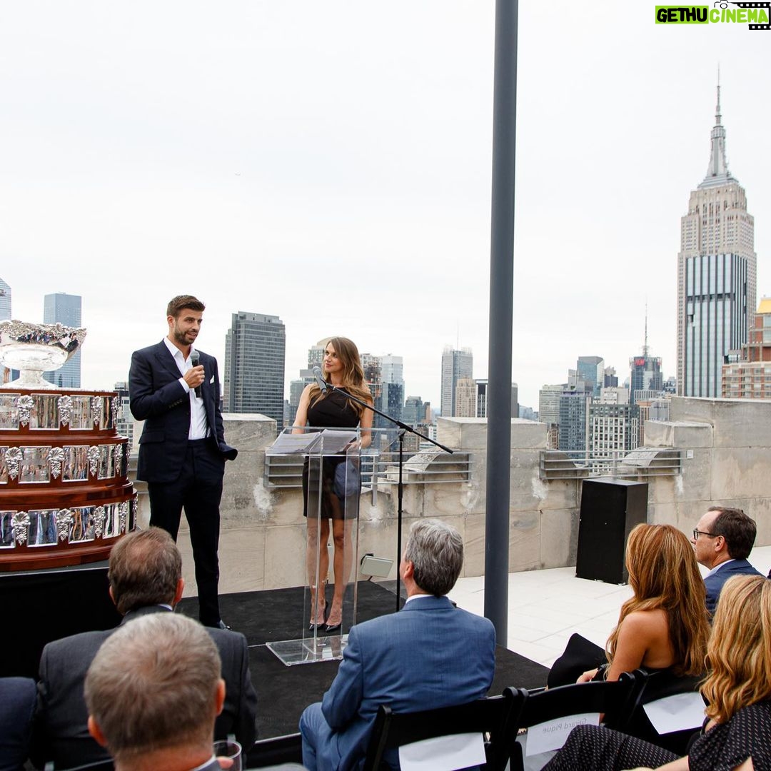 Gerard Piqué Instagram - Happy to announce in NY our alliance with Sony Music Latin Iberia for the @daviscupfinals