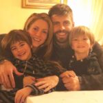 Gerard Piqué Instagram - Familia.