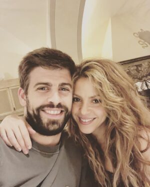 Gerard Piqué Instagram - 😍😍😍 @shakira