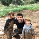 Gerard Piqué Instagram - Mud.