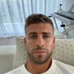 Gerard Piqué Instagram - Home.