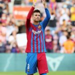 Gerard Piqué Instagram - Feliz de verte de nuevo en el campo @ansufati 💪🏻 Seguim @fcbarcelona 💙❤️ Spotify Camp Nou