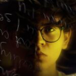 Gerardo Ravelo Instagram - Rojo y amarillo Mi intento de practicar con luces y contrastes :)