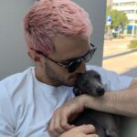 Giacomo Ferrara Instagram - La nostra folle estate punk! NON MI UCCIDERE è fuori su tutte le piattaforme digitali (Apple tv, Sky prima fila, Amazon Prime Video, YouTube) @andreadesica @opheliamillaiss @rocco_fasano @silviacalderoni (non abbiamo nessuna foto insieme 🥲 but you are in my ♥️) e tutta la banda! #nonmiuccidere @vivo_film @warnerbrositalia