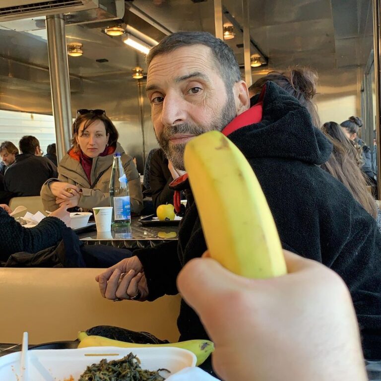 Giacomo Ferrara Instagram - Banana gun.