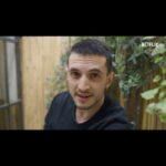 Giacomo Ferrara Instagram - Sul serio, sono aperte le iscrizioni al primo master italiano in Series Development, organizzato dalla @civicaluchinovisconti con il sostegno di Netflix: vai nel profilo di @netflixit per saperne di più 🎥 #adv