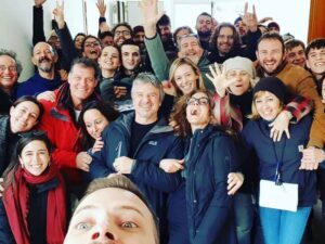 Giacomo Ferrara Instagram - Da oggi è disponibile su @netflixit la terza e ultima stagione di Suburra.

Oggi si chiude un viaggio bellissimo vissuto con tutte queste persone che vedete nella foto. Tutte persone meravigliose e grandi professionisti con cui ho avuto il privilegio di condividere un viaggio che è iniziato nel 2014.

Questo è quello che mi porterò sempre nel cuore di Suburra. 

Grazie di cuore a tutti. 
E grazie a voi che ci avete sostenuto e amato. 

♥️