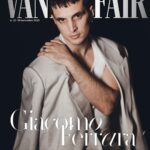 Giacomo Ferrara Instagram - L'albergo di famiglia dove quando torna fa il cameriere, l'amore che riempie e il cagnolino che ogni tanto porta sul set. Ritratto romantico di un attore «criminale», pronto a tornare su Netflix con il suo personaggio più iconico, Spadino, in SUBURRÆTERNA. Giacomo Ferrara (@giacomo.ferrara) è il protagonista della cover digitale di Vanity Fair di questa settimana. Intervista di @alearcolaci Foto @virginiabettoja Abiti, @givenchy #VFdigitalcover #VFentertainment @netflixit
