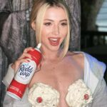 Gigi Gustin Instagram - I was about to make myself an ice cream Sunday.. you want one? 🍦🎃✨🍒 . . . #halloween #halloweencostumes #halloweencostume #halloweenmakeup #halloweenparty #moviecharacter #whipcreambikini #happyhalloween #costume #halloweenvibes #halloweentime #costumes #halloweendecorations #halloweenideas #varsityblues #halloweenart #halloweenfun #trickortreat #halloweeniscoming #spooky #halloweennight #spookyseason #halloweenhorrornights #halloweennails #halloweeneveryday #halloweenlook #horror #halloweencostumeideas #october #halloweentreats Los Angeles, California