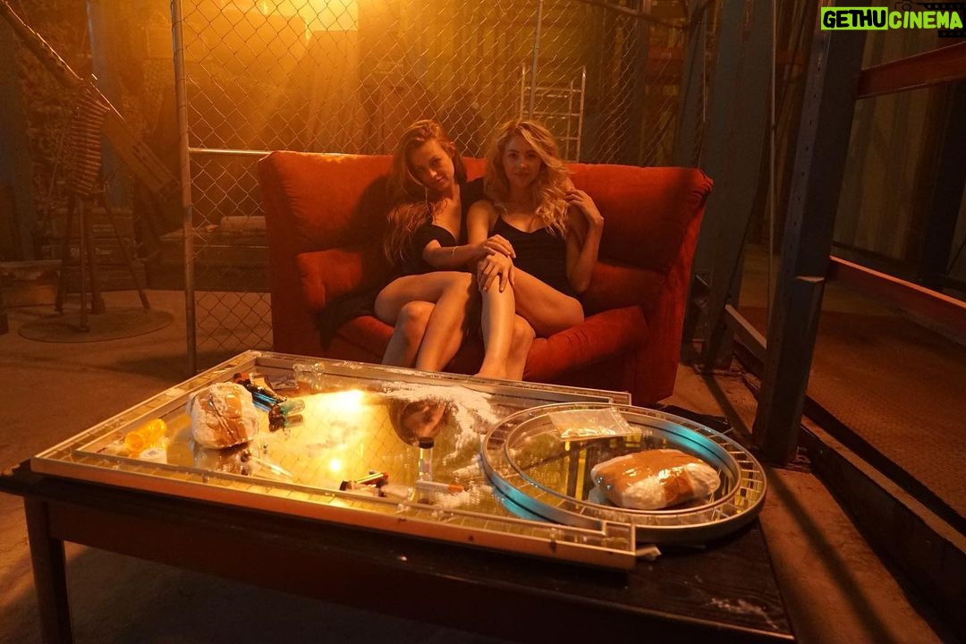 Gigi Gustin Instagram - Love me some Reno 🖤🎥 Ps: Those are props 😁 Pic @matthewhershfilms Las Vegas, Nevada