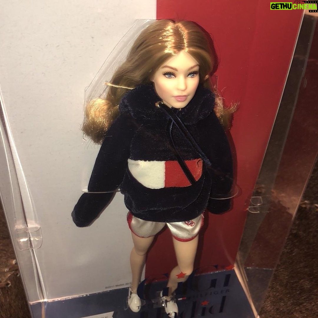 Gigi Hadid Instagram - ‘tis the season !! Throwback to my @barbie 🥹💕💕 & Barbie herself wearing #tommyxgigi, we had fun @tommyhilfiger ! Can’t wait to make it to the movies this week!!!