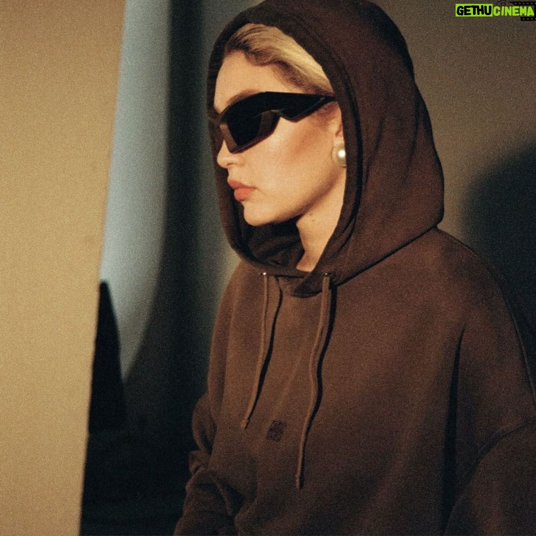 Gigi Hadid Instagram - some stuff I thought about posting the last few months but forgot lol srry ly part 2