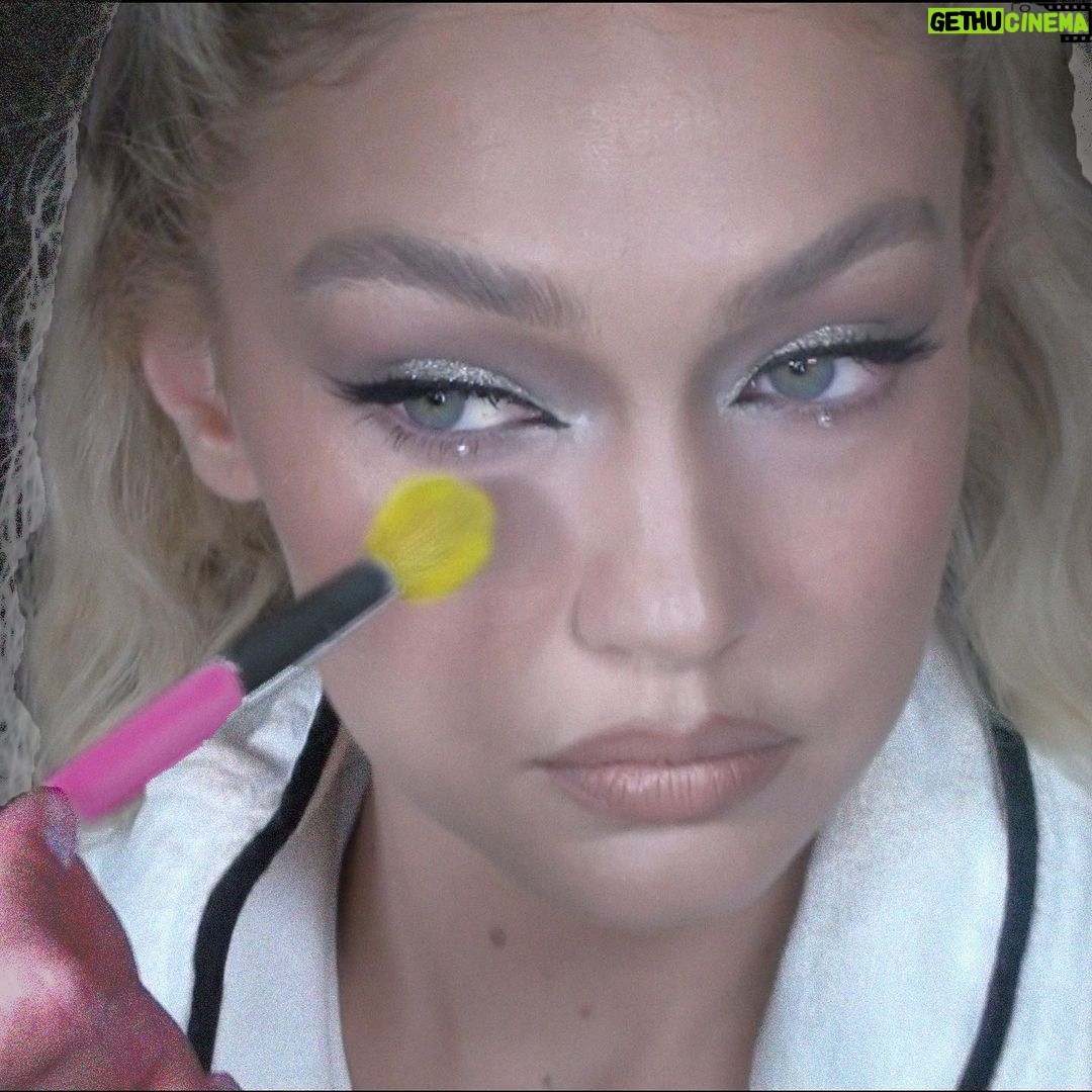 Gigi Hadid Instagram - Before the ball ..β¨ The First Monday in May as traditionally journaled by my sister @lilmami_lani β€οΈβπ₯πΉ so much love & gratitude to my team.. really family to me @patrickta @laurapolko @mimicuttrell @luizmattos1906 @rcoletta26 @keithshore it takes a village !!!