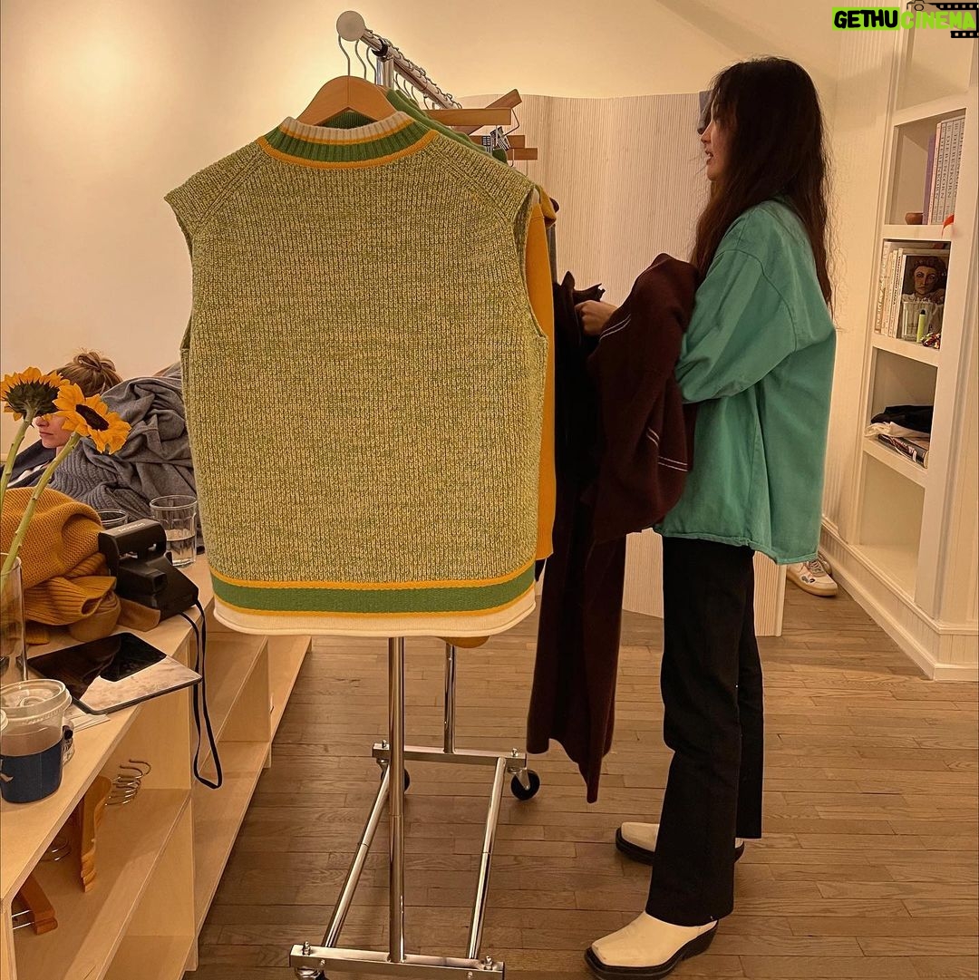 Gigi Hadid Instagram - @guestinresidence ‘ VARSITY FUNK ’ in the making over the year … from color swatches to first samples, and shooting the campaign in Paris! We have fun 🫶 Now available only at guestinresidence.com ! ! 💛