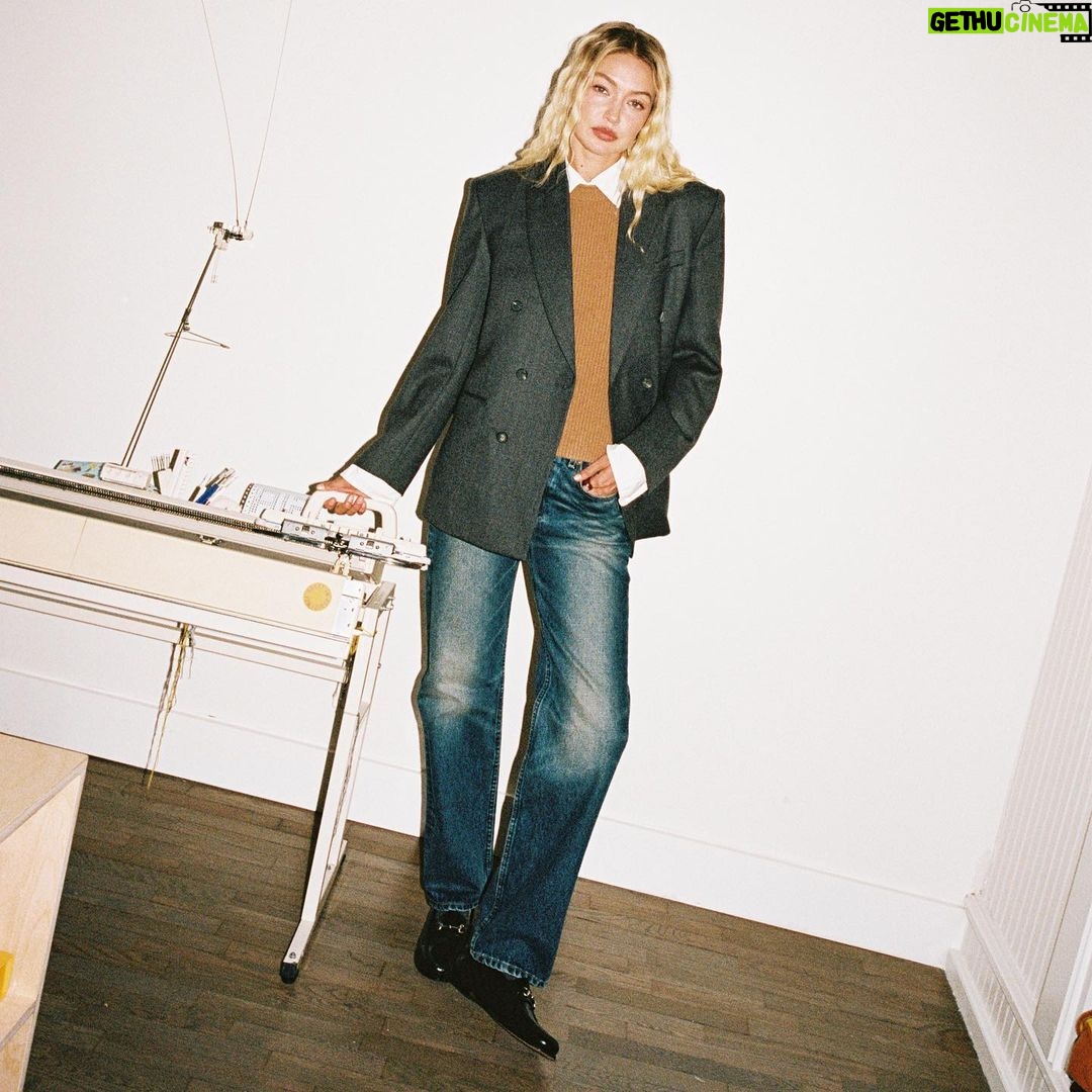 Gigi Hadid Instagram - Step into our office… @guestinresidence Fall 2023 Collection is now available at @ssense! w/ exclusives like this Striped Oversized Crew ^^ 🍒