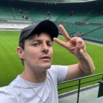 Giles Matthey Instagram – Character training 🎾 🎥 📺 🤫 thanks to @harriet_dart legend Wimbledon