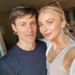 Giles Matthey Instagram - Celebratiting two years with this human. Thanks for putting up with me and supporting me whenever I need it. . ❤️ . Kew Gardens