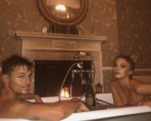 Giles Matthey Instagram - Happy birthday to me ! Thanks @gabrielletallulah for making my birthday a special one! ❤️👏🏾👍🏾🎈🎁🎈🎁🎈🎁🎈🎁🎈🎁🎈🎊🎉🎀🎉🎊🎉🎊🎉(timer was used to take photo 😂)