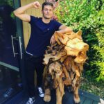 Giles Matthey Instagram – Cmon England!!!!!! 🦁🦁🦁
Already nervous for this evening! I may go live near kick off again