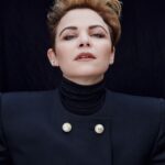 Ginnifer Goodwin Instagram - For @sbjctjournal 📷 @christianhogstedt 👠 @erinwalshstyle ✂️ @sascha_breuer 💄 @kateydenno 🎭 @pivotingfox