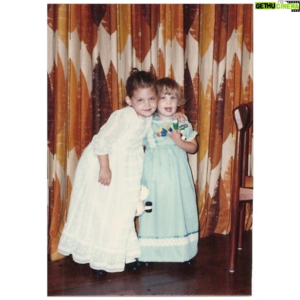 Ginnifer Goodwin Instagram - I still dress like I’m going to a #picnicathangingrock