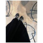 Ginnifer Goodwin Instagram – 🪩