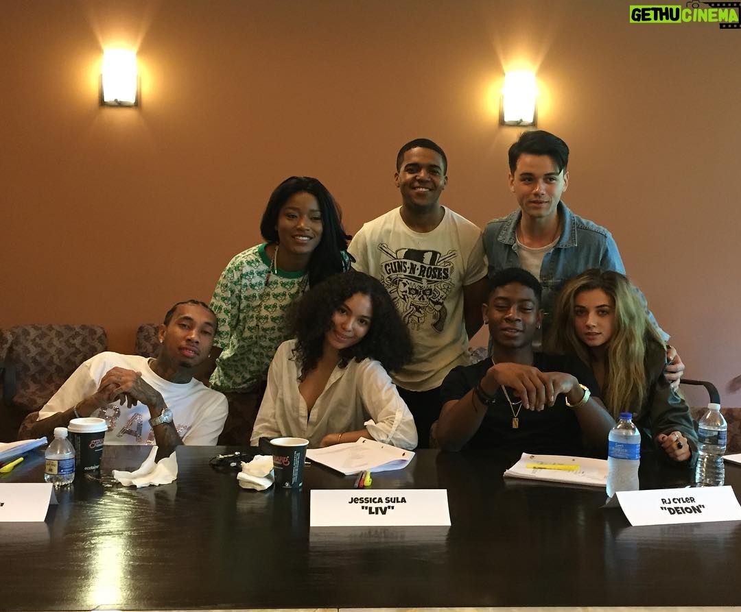 Giorgia Whigham Instagram - Scream team season 3 🔪