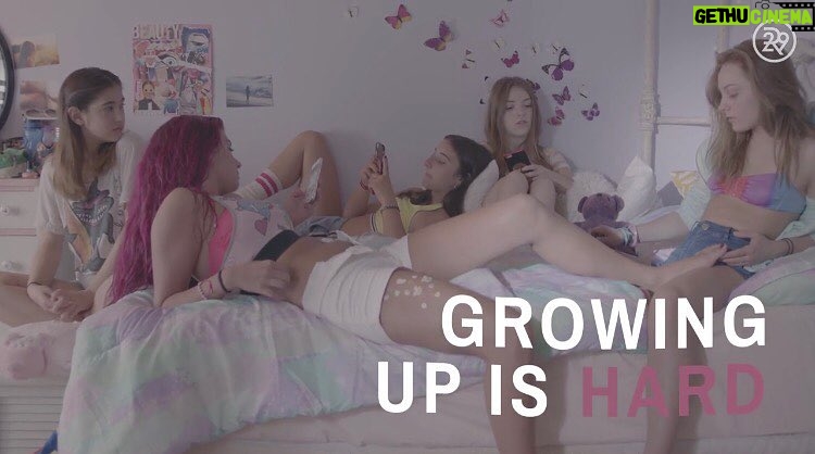 Giorgia Whigham Instagram - Pinky trailer- link in bio, out September 19 thank you @refinery29 🌸#ShatterboxAnthology