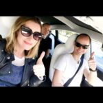 Giorgia Wurth Instagram - Ci sono un francese, due russi e una liguro/Svizzera in una Tesla. No, non è una barzelletta bensì: primo viaggio su #blablacar Fatto🌾 Io, che per scelta non ho la macchina, che amo i treni le corriere gli autobus le metropolitane i pattini le biciclette e, soprattutto, le mie gambe (alle 10.00 del mattino il telefono mi informa che ho completato i 10.000 passi), ho provato per la prima volta il #carsharing e credo che non potrò più farne a meno. Viaggio piacevolissimo in cui abbiamo inquinato poco e parlato tanto, un po' inglese, un po' francese, ci siamo raccontati un po' di vita, un po' di guerra, un po' di sogni. Fino a destinazione. Ma in fondo, chi se ne frega della meta quando il viaggio è una figata? Ps: e voi, lo avete mai fatto? Milano italy