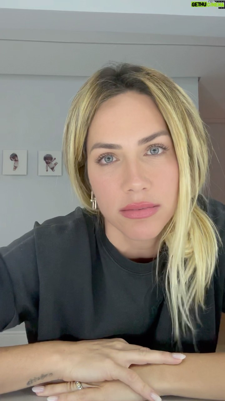 Giovanna Ewbank Instagram - Que tenhamos mais seriedade, responsabilidade e RESPEITO uns com os outros. Do outro lado da tela sempre existe uma pessoa, uma família, uma vida. Internet é recorte. Rede social é vida editada. E jornalismo é coisa séria. 🤍