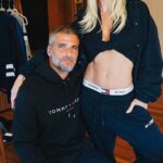 Giovanna Ewbank Instagram - Como vocês podem ver, é facinho se arrumar aqui em casa, né? 😂 E nossa sorte é que @tommyhilfiger tem lookinho pra todo mundo! Vem ver nosso primeiro “Get Ready With Me” pra um evento mais que especial! E aí, em quem vocês acham que o look ficou melhorr? Vocês são #TeamGio ou #TeamBruno?? Conta pra mim nos comentários! 🤭🤍 #getreadywithtommy #tommyhilfiger | publi*