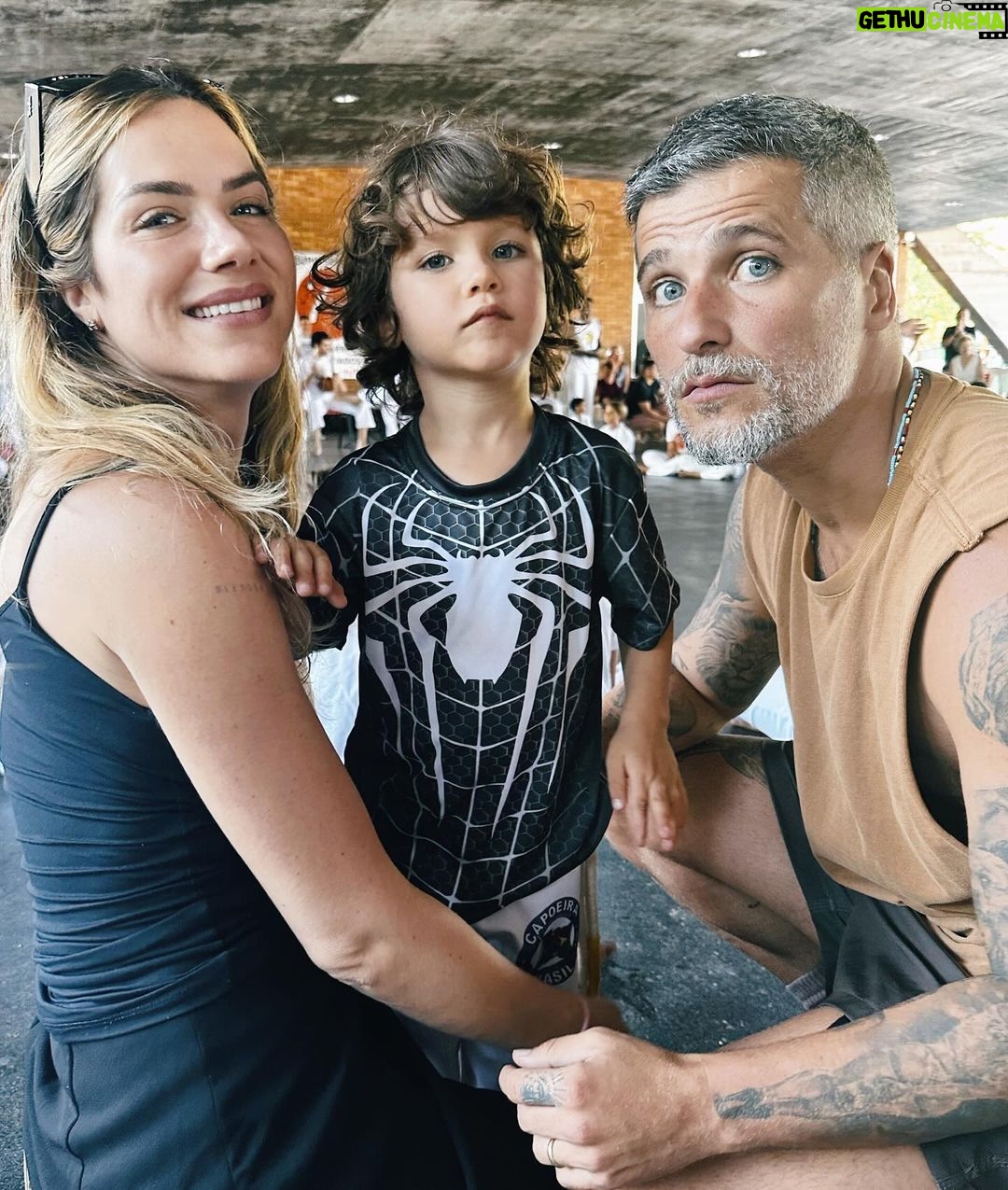 Giovanna Ewbank Instagram - Nosso fim de semana foi assim ❤️ #sóamor #natureza #capoeira