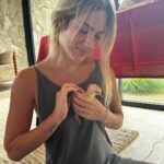 Giovanna Ewbank Instagram - Meu refúgio é aqui ✨🫶🏿⛅️ @ranchodmontanha Rancho D'Montanha