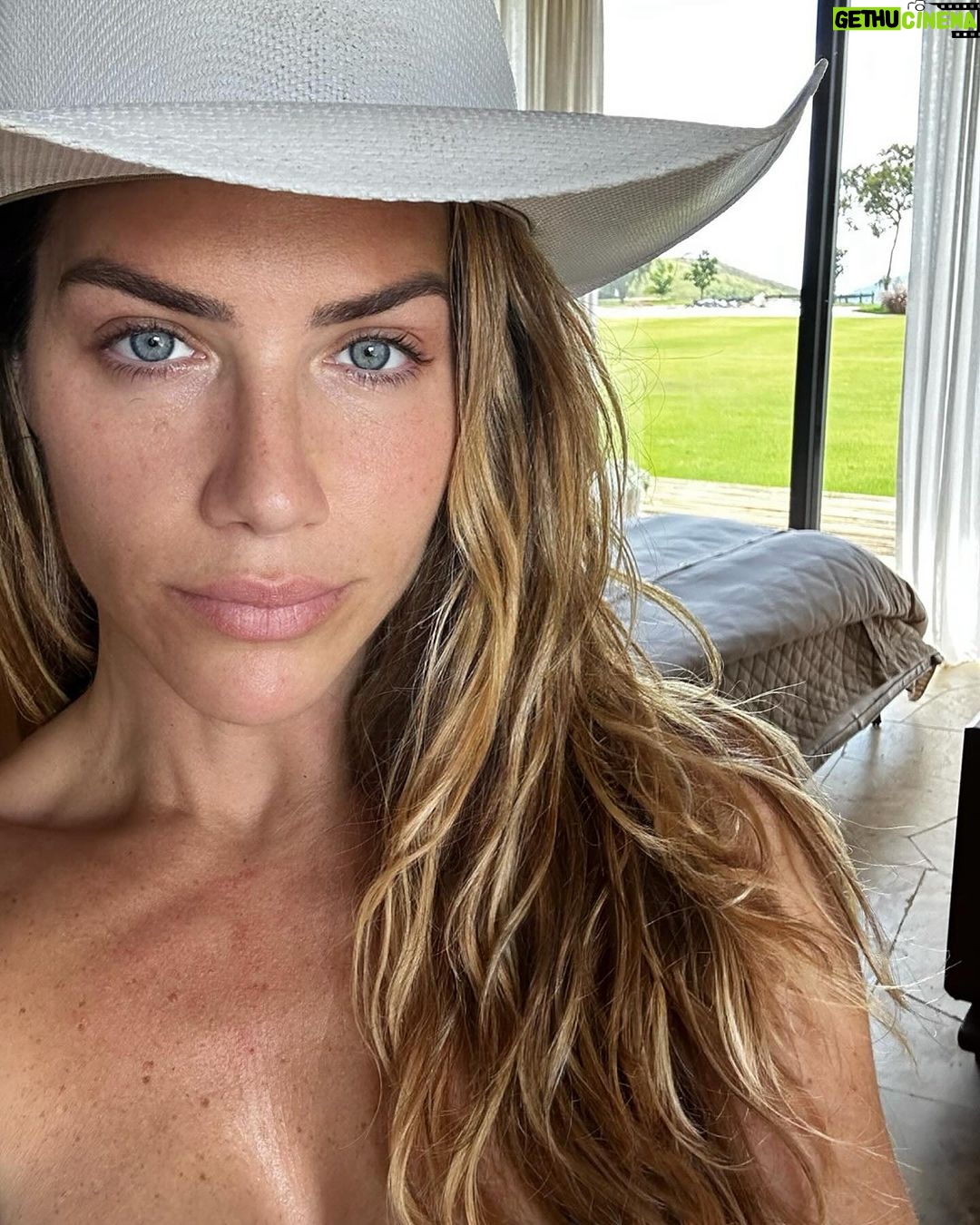 Giovanna Ewbank Instagram - Dumpzinho cheio de amor do findi 🩷✨✨✨ @ranchodmontanha Rancho D'Montanha