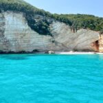 Giulia Mizzoni Instagram - Un posto del cuore con le mie persone del cuore ❤️ Cefalonia Grecia