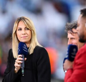 Giulia Mizzoni Instagram - 3 finali europee in 10 giorni 🤩
In bocca al lupo a noi! 🐺♥️

#championsleague 
#europaleague 
#conferenceleague 
#football 
#italianfootball 
#italy 
#honor