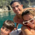 Giulia Mizzoni Instagram - Finché la barca va...🚣‍♀️ 🚣‍♂️🚤⛵️🛥 #familyfirst #familytime #familytrip #familia #family #summervibes #summertime #summerlook #estateinsieme #Grecia #greece #greecelover #greecestagram #greciaviaggi #lefkada #lefkadaisland #noi