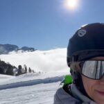 Giulia Mizzoni Instagram - Il mio 3 Gennaio in un #reelvideo❤ com'è iniziato il vostro 2024? #sci #sciarechepassione #sciare #dolomites #dolomitiamo #dolomiti #dolomitisuperski #familytime #familytrip #familytravelblog #reelsinstagram #reelviralvideo❤️