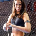 Gloria de Paula Instagram - Keep focus | Work hard 🦁 Fabiana Belai Academia