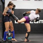 Gloria de Paula Instagram - Muay Thai - the art of eight weapons 🇹🇭 Muay Thai - a arte das 8 armas American Top Team