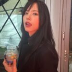 Go Eun-young Instagram - 친한 친구님께서 이 날의 #메이크업 과 #헤어 #스타일링 이 마음에 안든다고 말하셨지만 …. 난 마음에 드는#girl 😎✌️😂 . . 맘댜로 할거면서 왜 어떠냐고 물어봤는지가 미지수 . . . . . #셀피 #모델 #여자모델 #연기 #오오티디 #selfie #model #일상 #데일리룩 #ootd