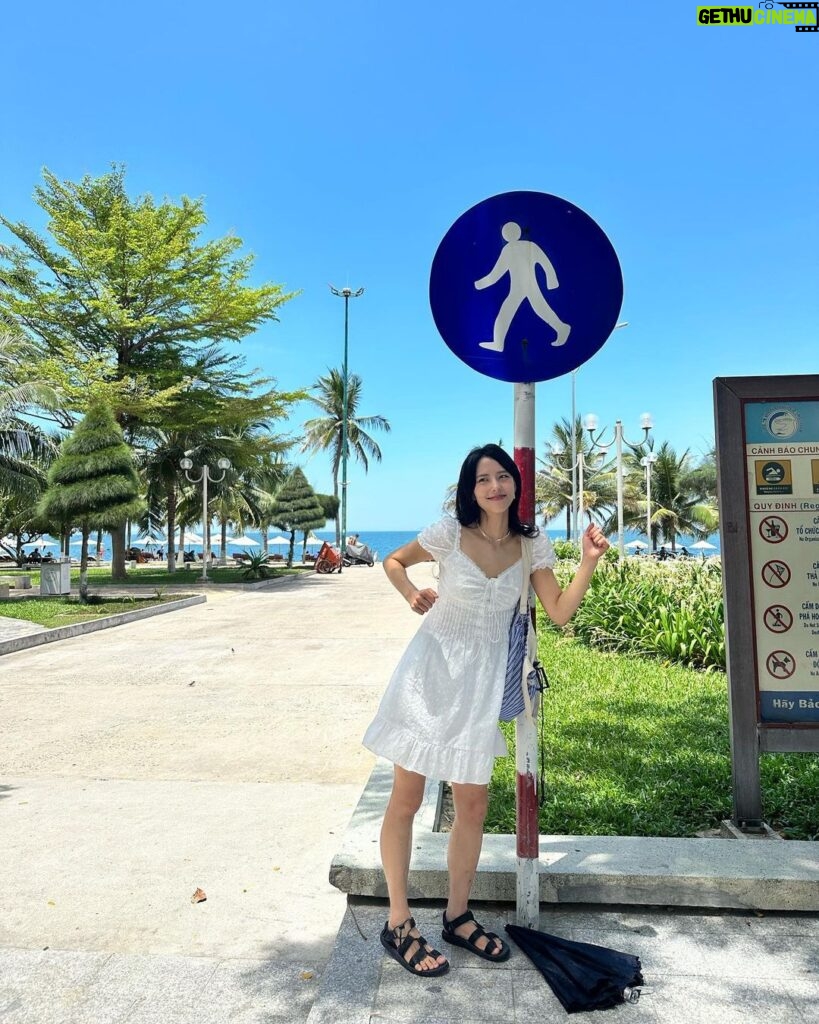 Go Eun-young Instagram - #🌴 #초록초록 . . #셀피 #모델 #오오티디 #selfie #ootd #travel #여행