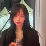 Go Eun-young Instagram - 친한 친구님께서 이 날의 #메이크업 과 #헤어 #스타일링 이 마음에 안든다고 말하셨지만 …. 난 마음에 드는#girl 😎✌️😂 . . 맘댜로 할거면서 왜 어떠냐고 물어봤는지가 미지수 . . . . . #셀피 #모델 #여자모델 #연기 #오오티디 #selfie #model #일상 #데일리룩 #ootd
