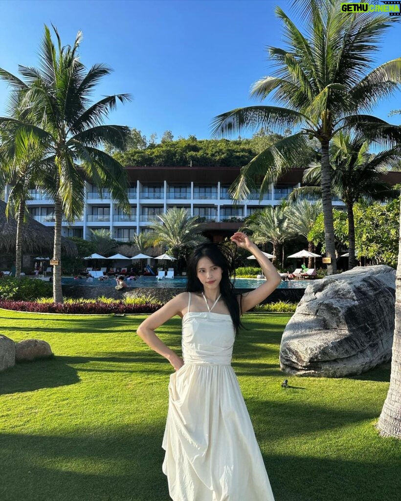 Go Eun-young Instagram - #나짱 #나트랑 너무 #이쁘다 !! 🌴#good 만 백번 하는 중 #여행 #최고 #베트남 💕 #vietnam #nhatrang Nha Trang