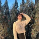 Go Eun-young Instagram - 지났지만 #메리크리스마스 & #happynewyear #2024 어서오라규…..어서까지는 모르겠고… . . . #셀피 #selfie #일상 #데일리룩 #모델 #여자모델 #프로필
