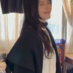 Go Eun-young Instagram – 얼죽코 vs 롱패딩
얼죽아 vs 뜨아
.
저는 다 후자입니다만
.
뜨근하고 긴 코트는 좋아하는 편💕#딘트 #딘트패션