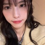Go Eun-young Instagram – #도자기 좋아하는 #사람 ! 🙌
나야나
오ㅑ 이렇게 이쁜 도자기 그릇이 좋죠…ㅎㅎ 만드는 방법 제댜로 배워보고싶어여 ㅎㅎ
.
#셀피 #selfie
.
#여행 #travel #여행스타그램 #오오티디 #ootd